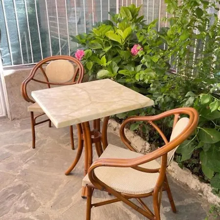 Joivy Little Garden Gattorno * Rapallo