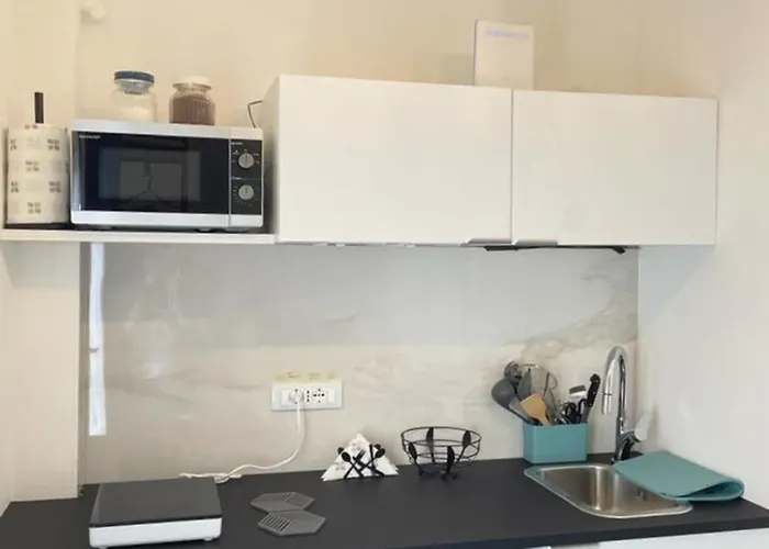 公寓 Joivy Little Garden Gattorno